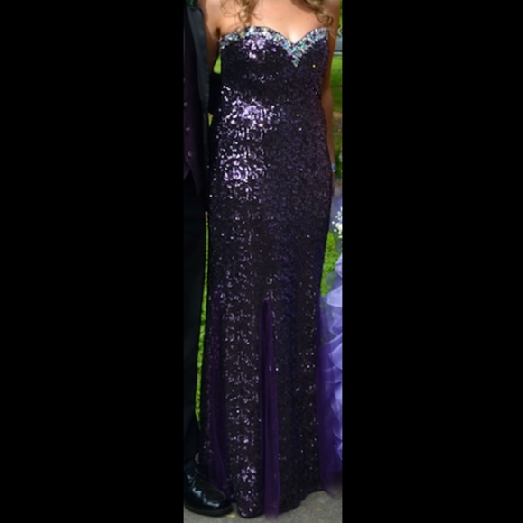 Prom dress - Picture 5 of 6